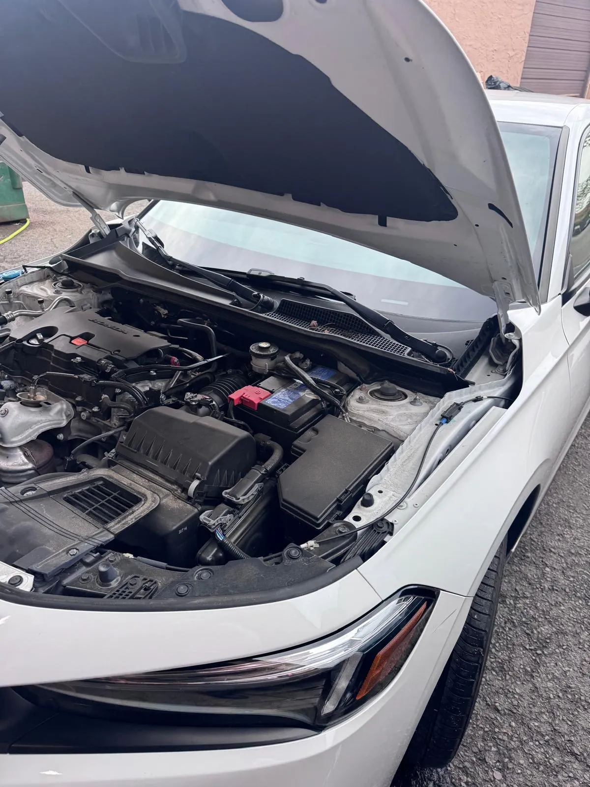 Mobile auto detailing work in New York 14
