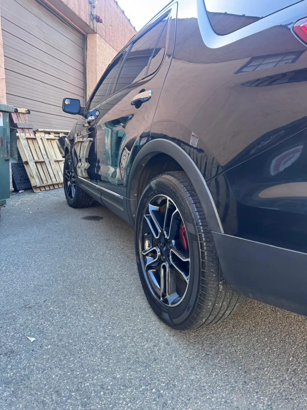 Mobile auto detailing work in New York 26