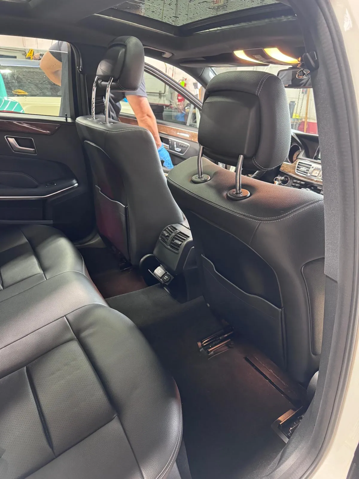 Mobile auto detailing work in New York 72