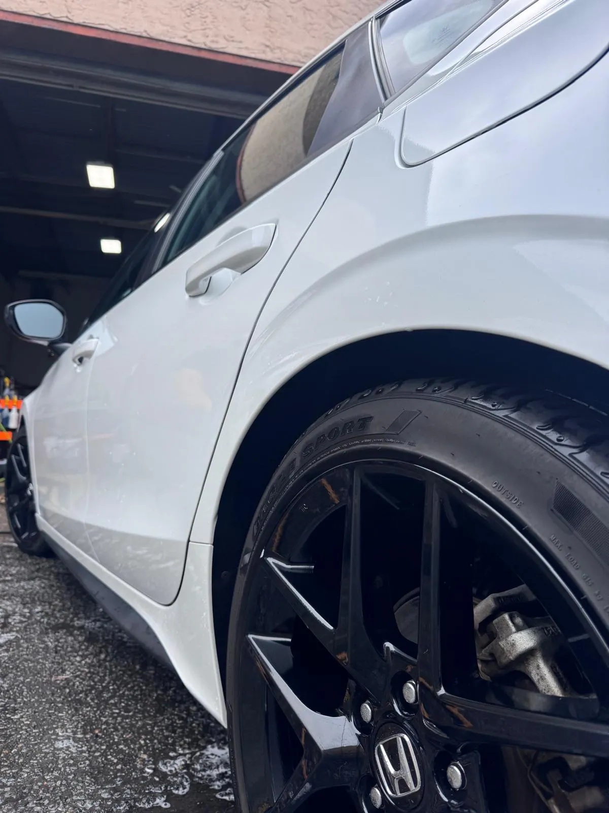 Mobile auto detailing work in New York 7